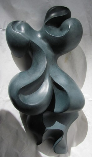 Archi Scultura: “DONNA MORSA DAL SERPENTE”  